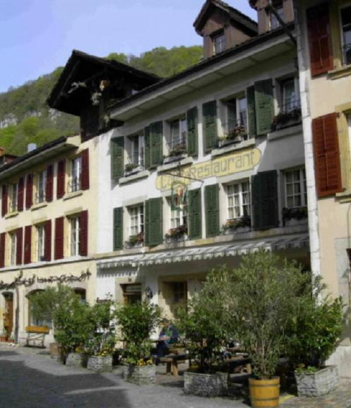 Hotel Zum Alten Schweizer Twann Exterior photo